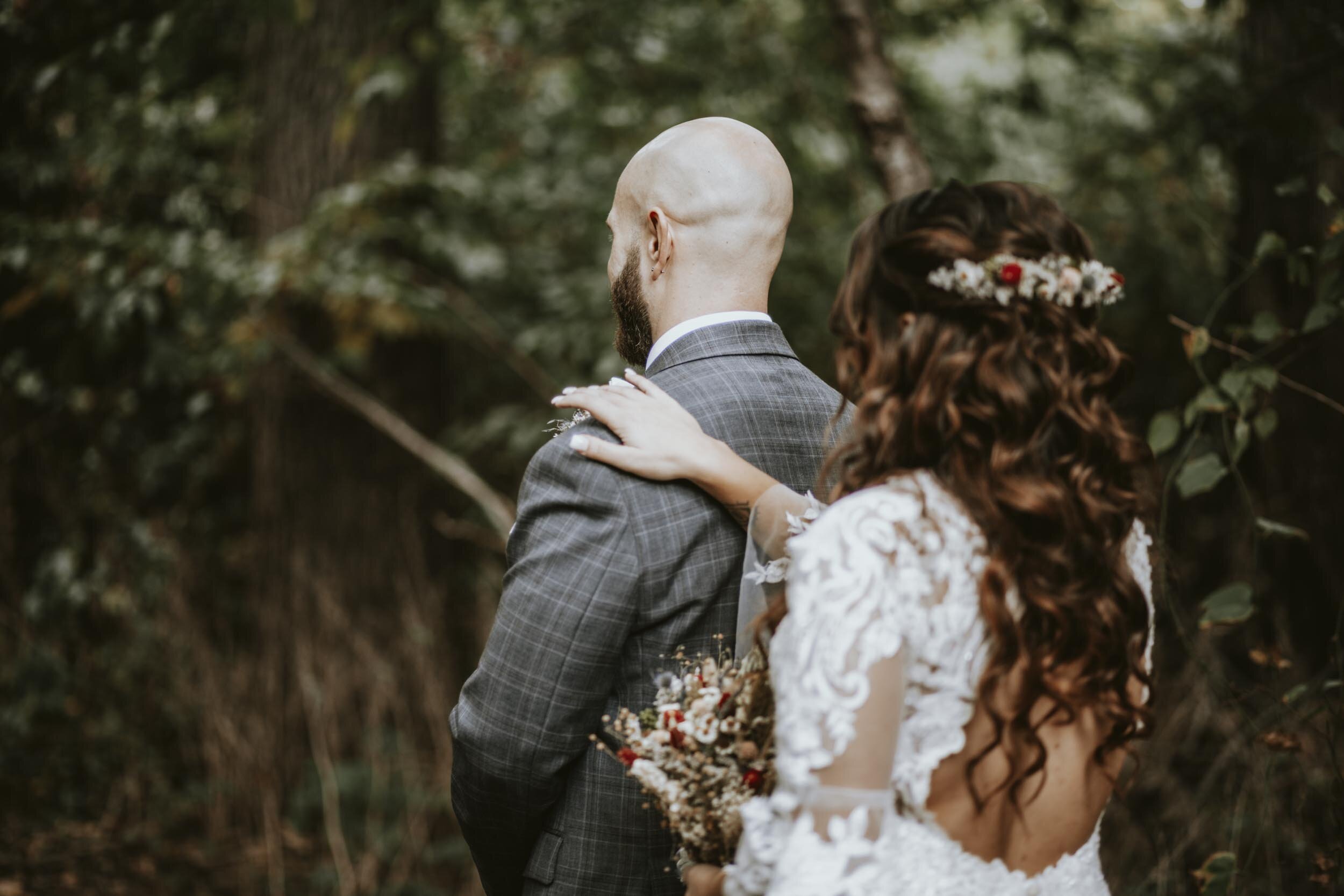 JessDan.Backyard.Wedding.BLOG-018.jpg