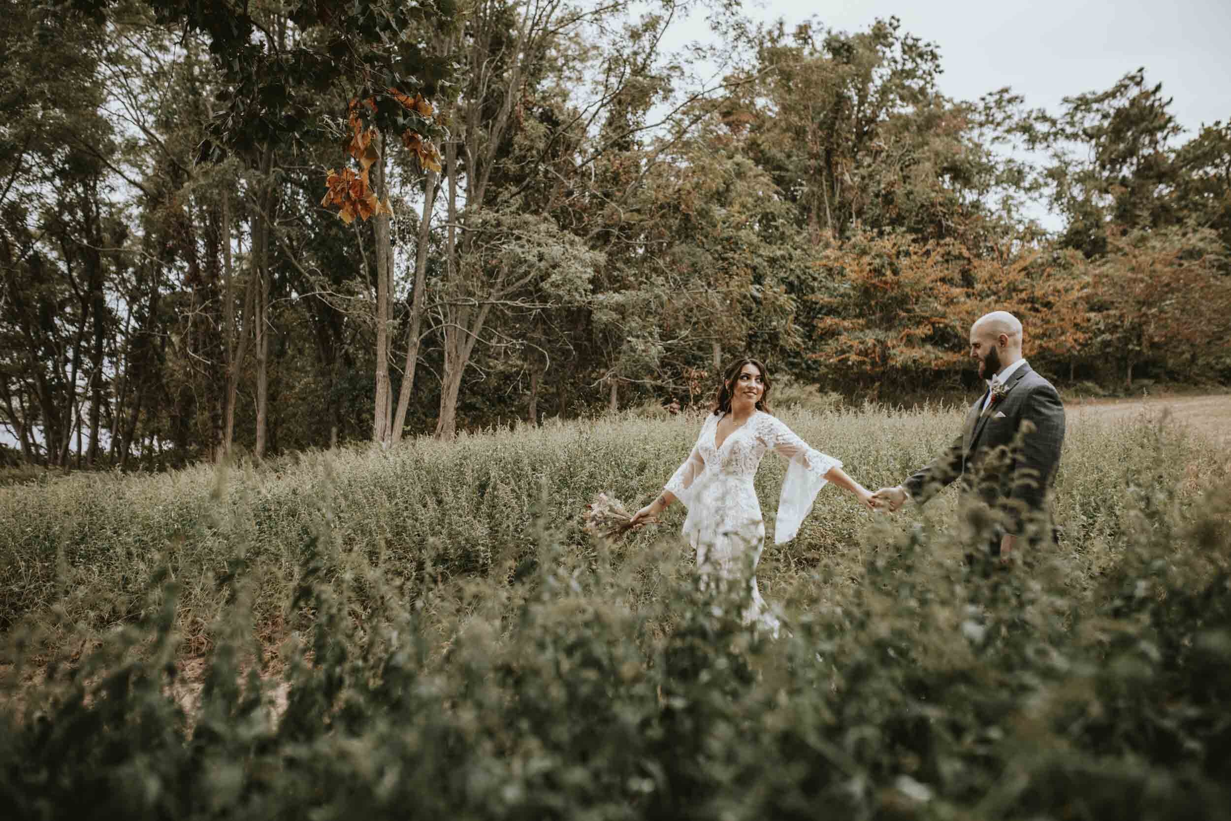 JessDan.Backyard.Wedding.BLOG-034.jpg