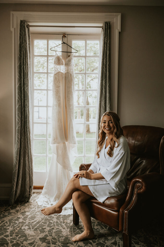 Normandy Farm manor house bride getting ready wedding photographer Blue Bell Pennsylvania
